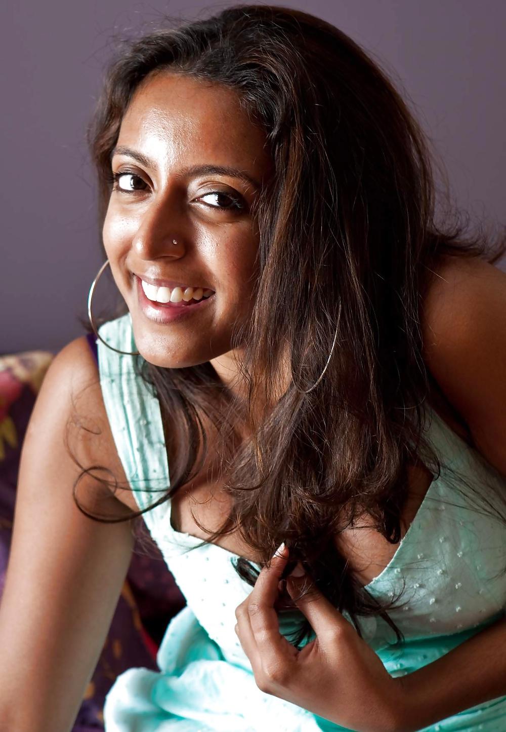 22P Desi Gal 5