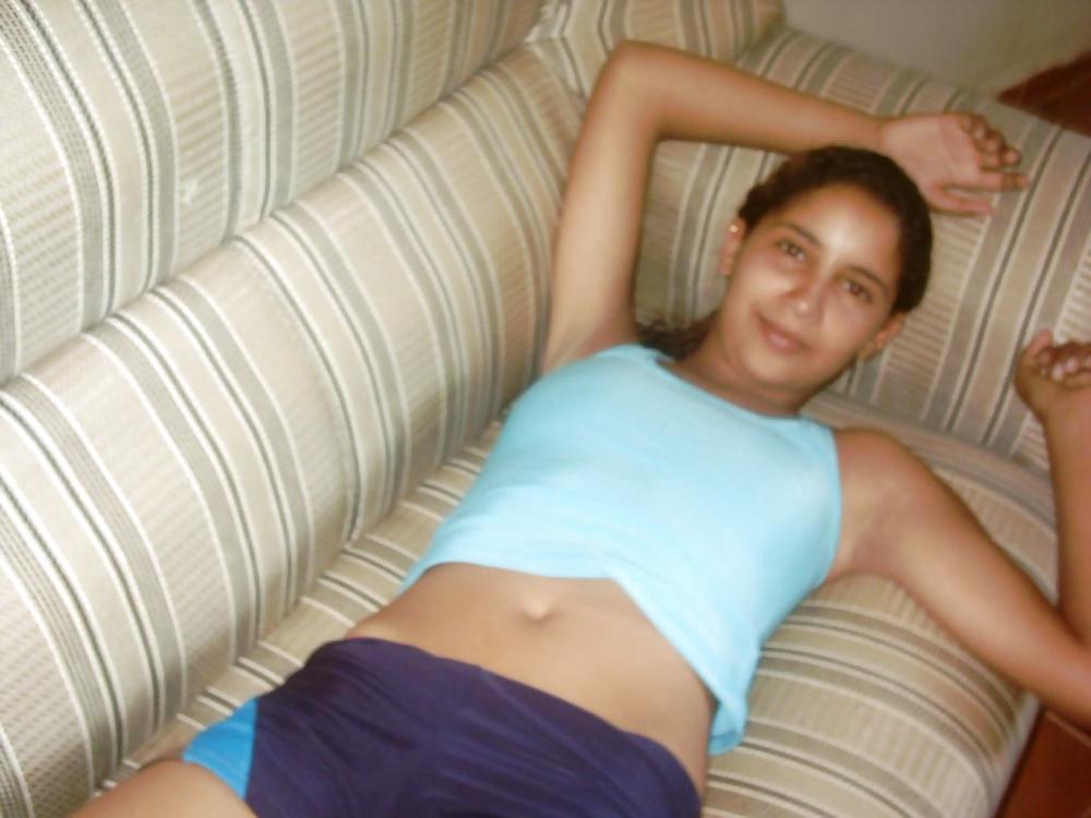 12P Desi Gal 16