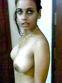 25P Desi Gal 23