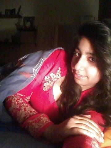 8P Desi Girl Damn..