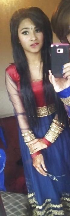 25P Desi Sexy Dresses & Asses - FOR COMMENTS