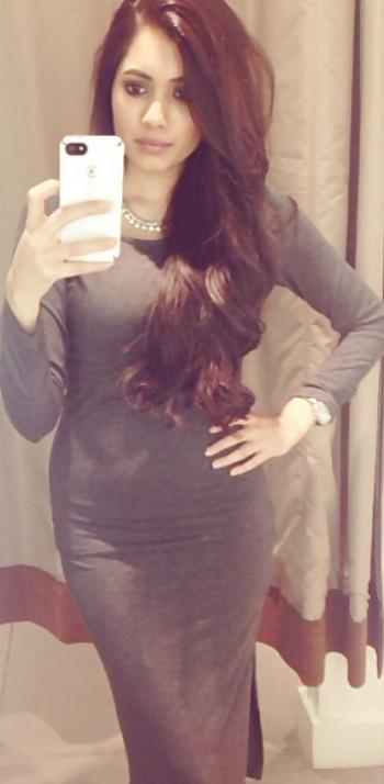 25P Desi Sexy Dresses & Asses - FOR COMMENTS