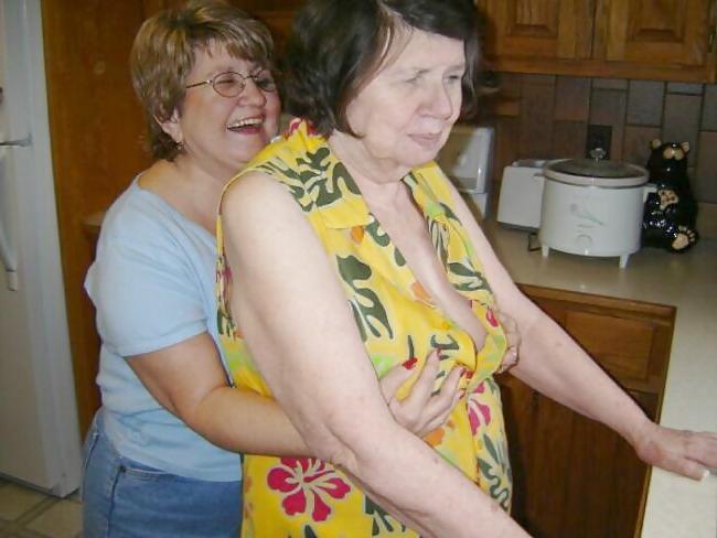 17P Two granny's get it on  vo1