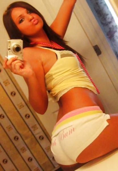 25P Self Pics - Hot Amateurs - vol 33!