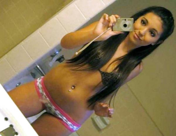 25P Self Pics - Hot Amateurs - vol 33!