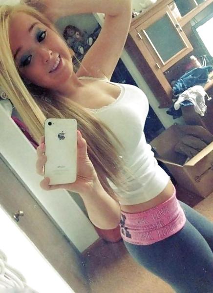 25P Self Pics - Hot Amateurs - vol 33!