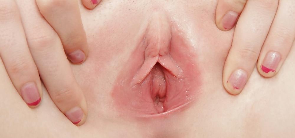 25P Beautiful girls with delicious pussies - MUST SEE - 1