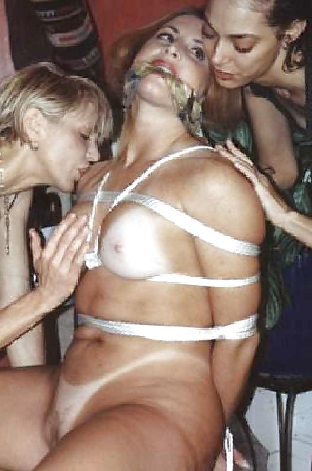 25P Amateur Lesbians