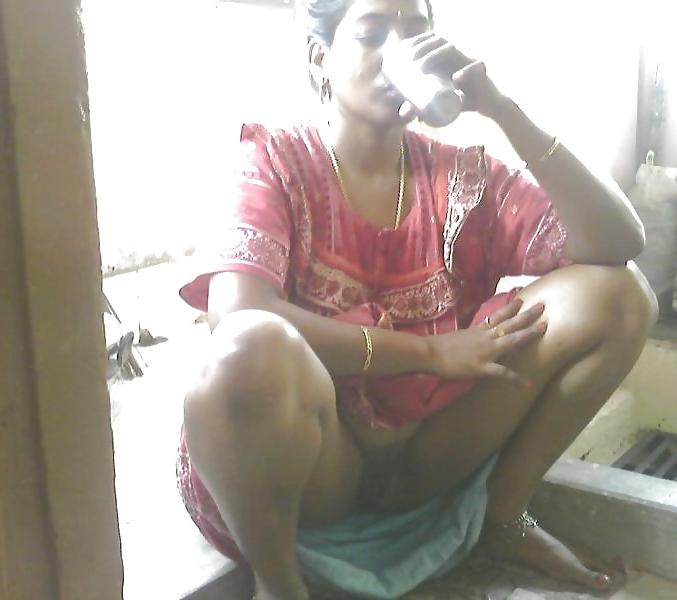 18P Desi mom
