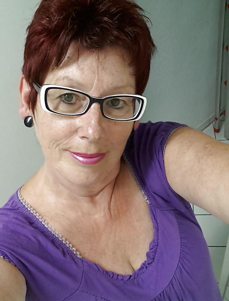 16P Mrs.Schmidt my Ex-Teacher from Highschool