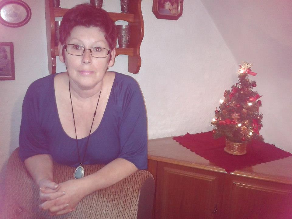 16P Mrs.Schmidt my Ex-Teacher from Highschool