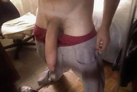 25P Big Arab Cocks Are Too Big!