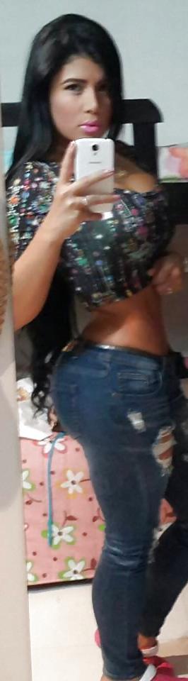 25P Colombian Girl