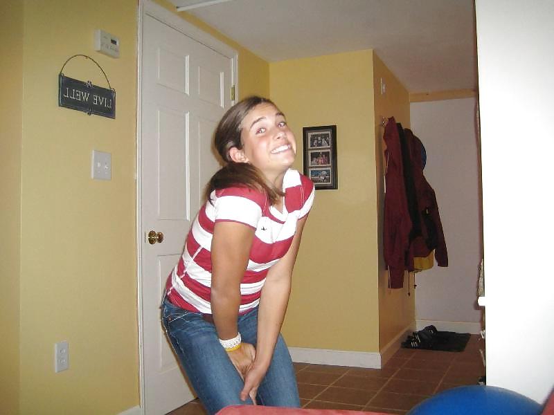 25P Girls desperate to go