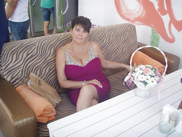 12P Busty Russian Woman 1918