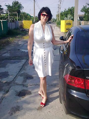 12P Busty Russian Woman 1918