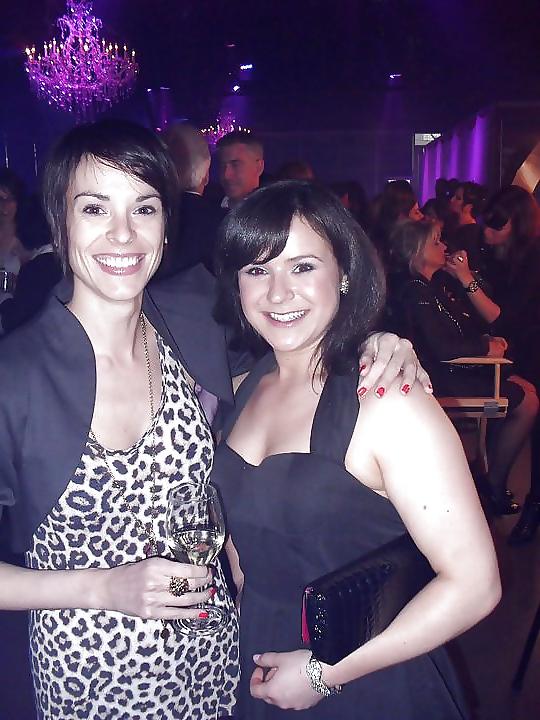 25P Mature LESBIANS lovers