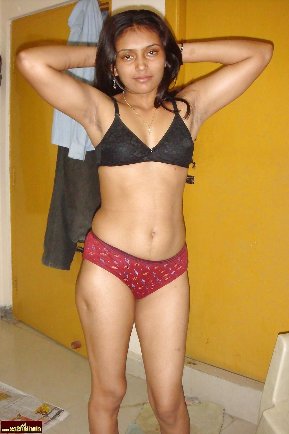 25P Indian housewife 2