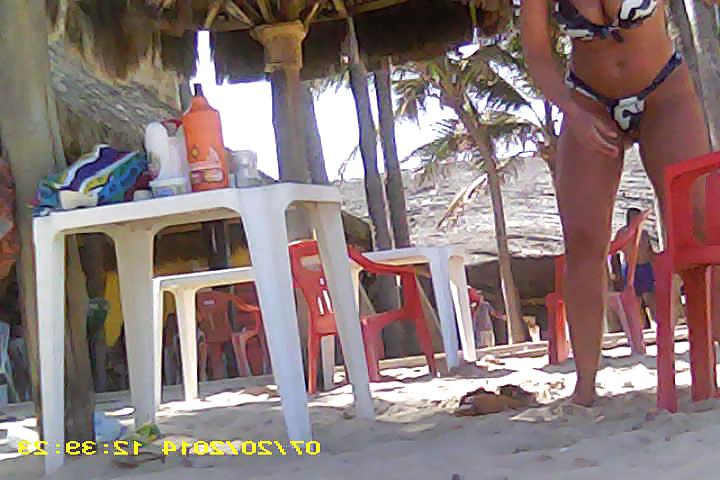25P CANDID BEACH PRAIA DO FUTURO 2