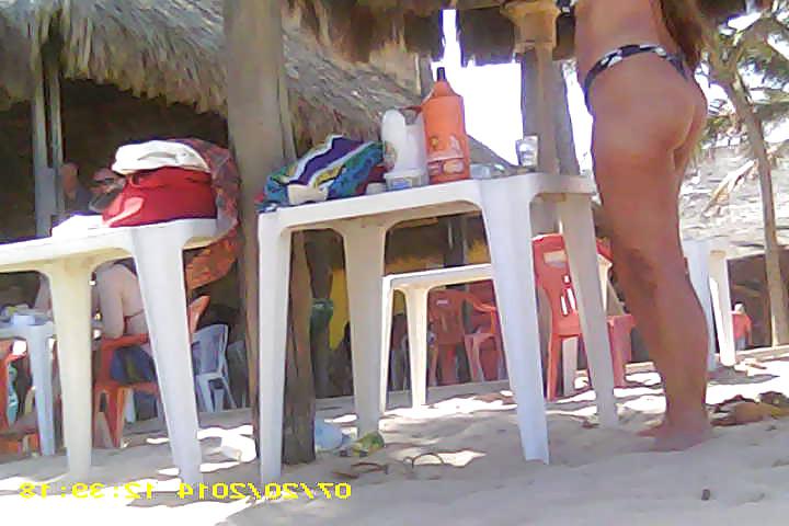 25P CANDID BEACH PRAIA DO FUTURO 2
