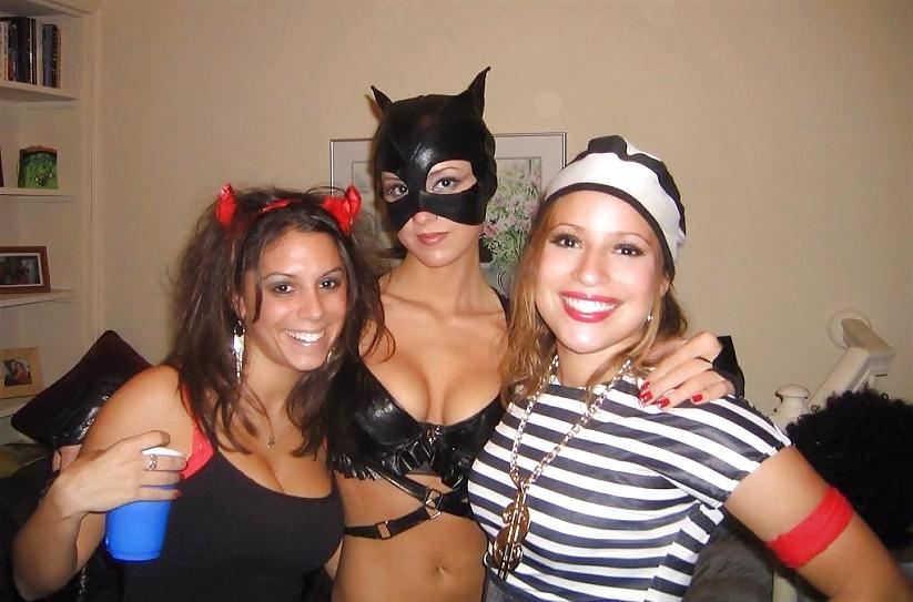 25P Happy Halloween!