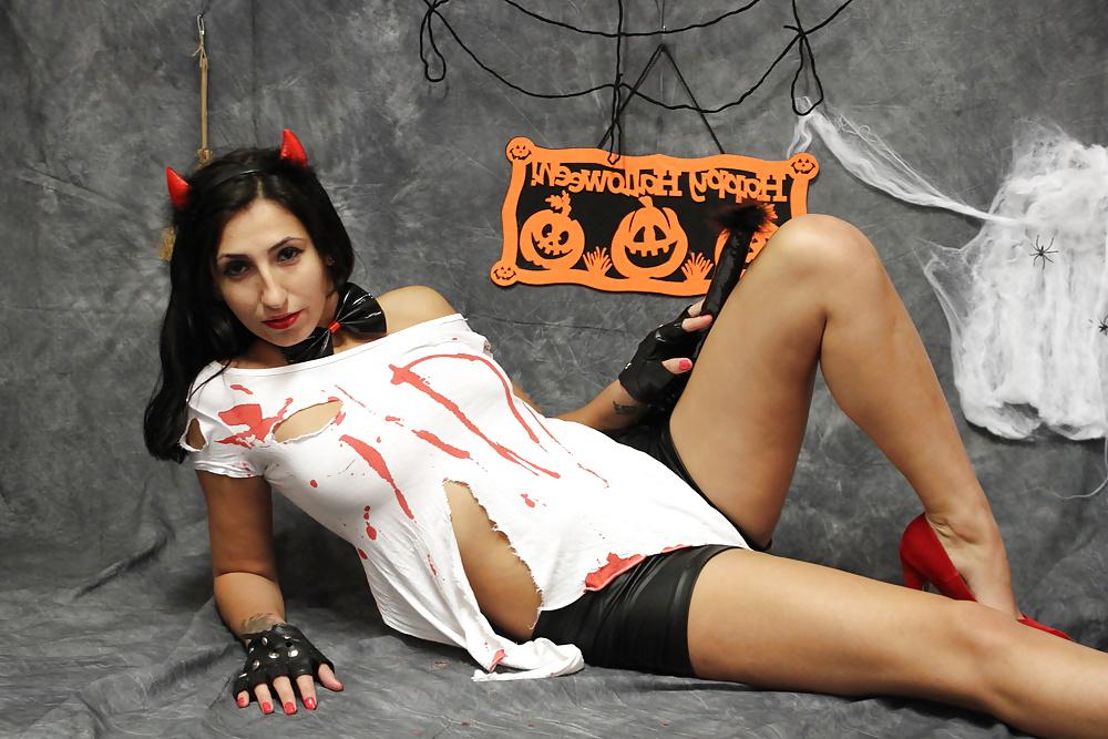 25P Happy Hallween