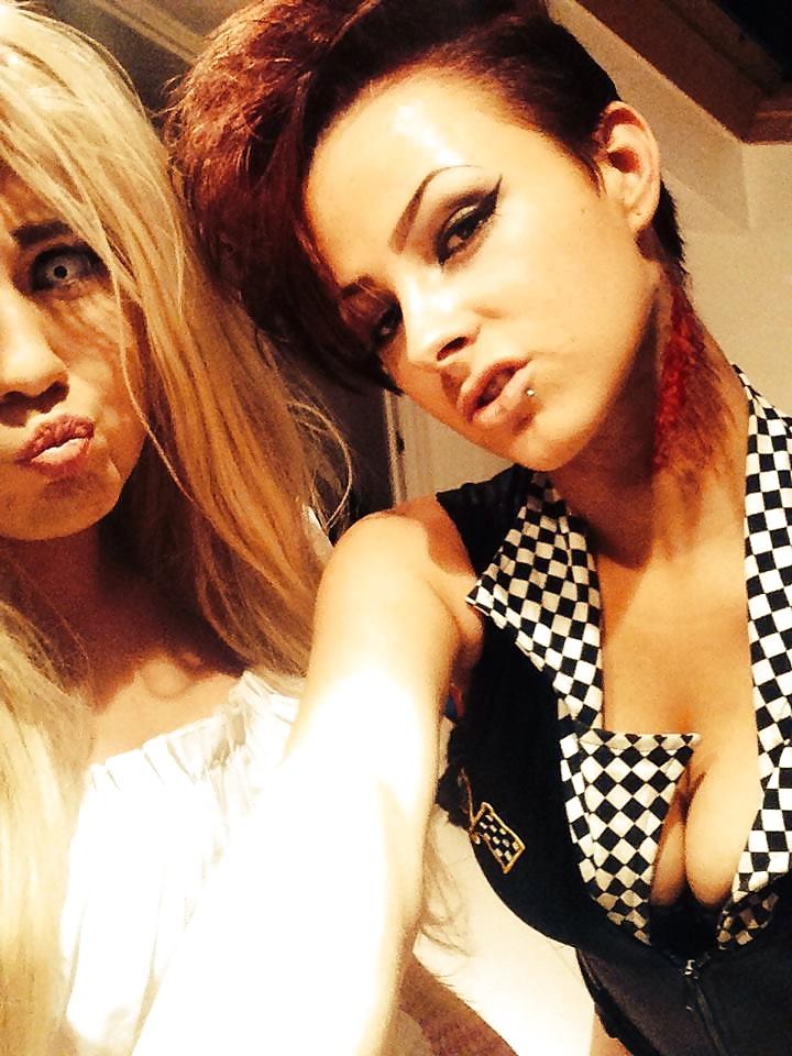 25P Happy Chav Halloween!