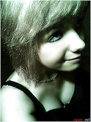 25P Self shot 20