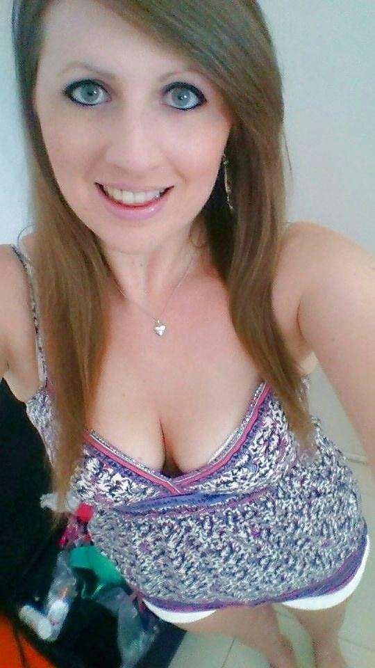 25P Self Pics - Hot Amateurs - vol 35!