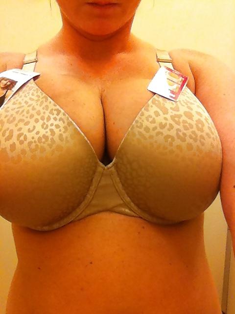 25P Self Pics - Hot Amateurs - vol 35!