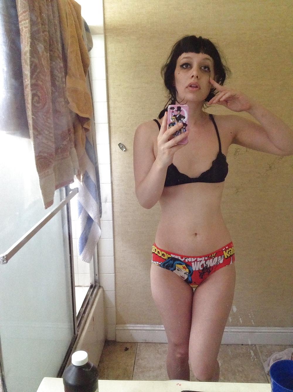 25P Self Pics - Hot Amateurs - vol 35!