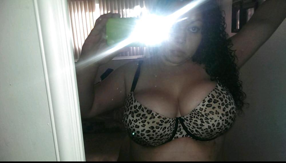 25P Self Pics - Hot Amateurs - vol 35!