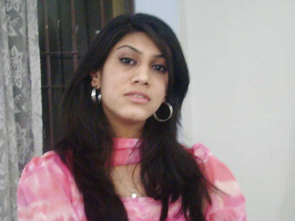 16P Desi Gal 18