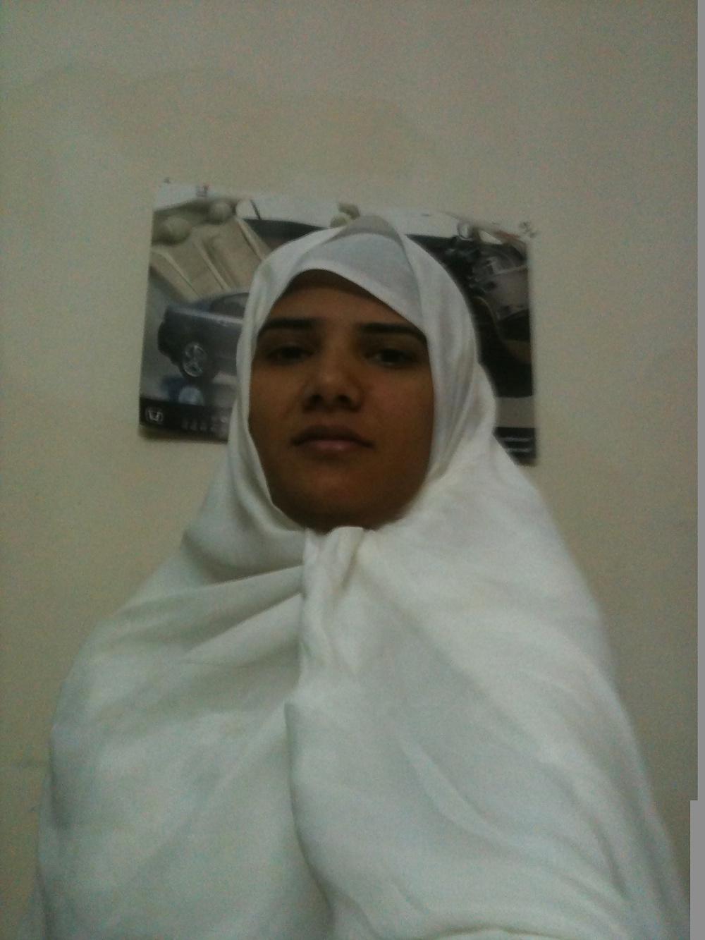 16P Desi Gal 14