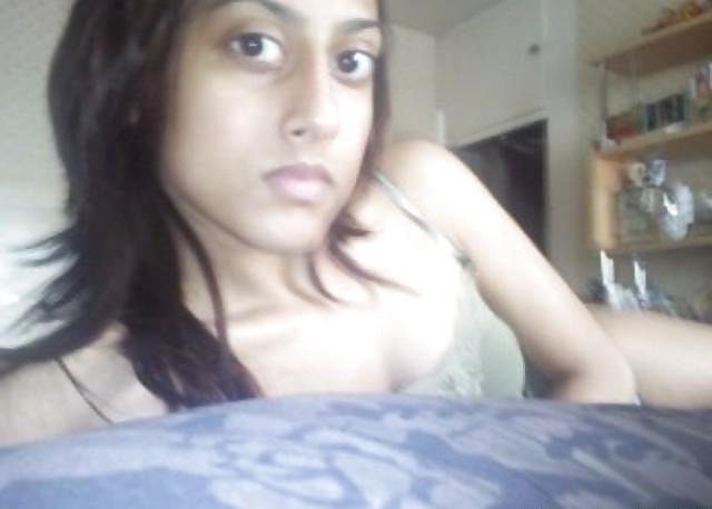 6P Desi Gal 11