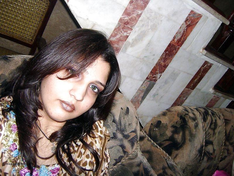 23P Desi Gal 6