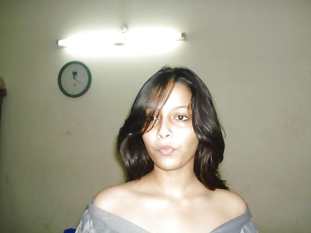 25P Desi nude muslim cpl from lucknow 