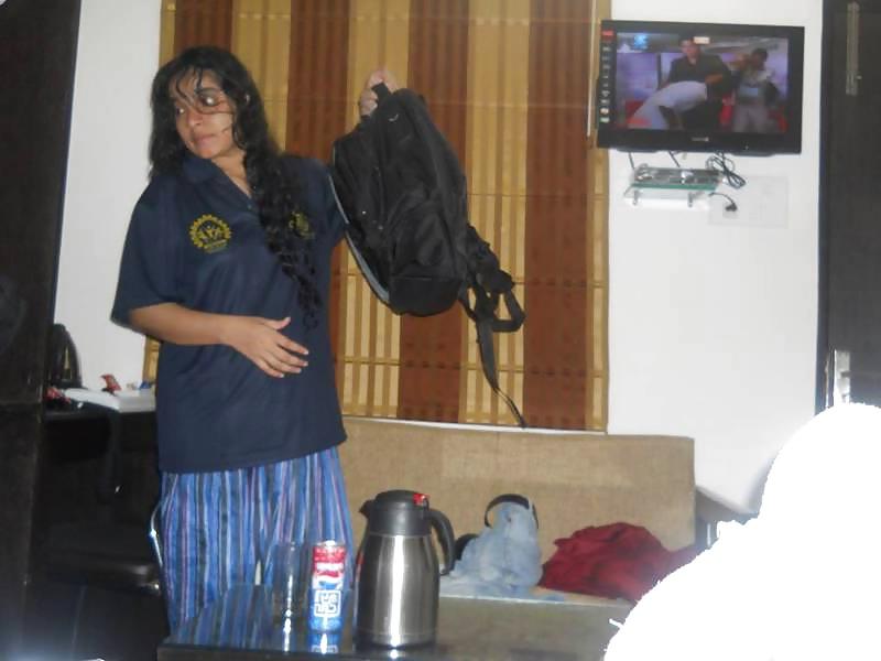 25P Desi nude muslim cpl from lucknow 