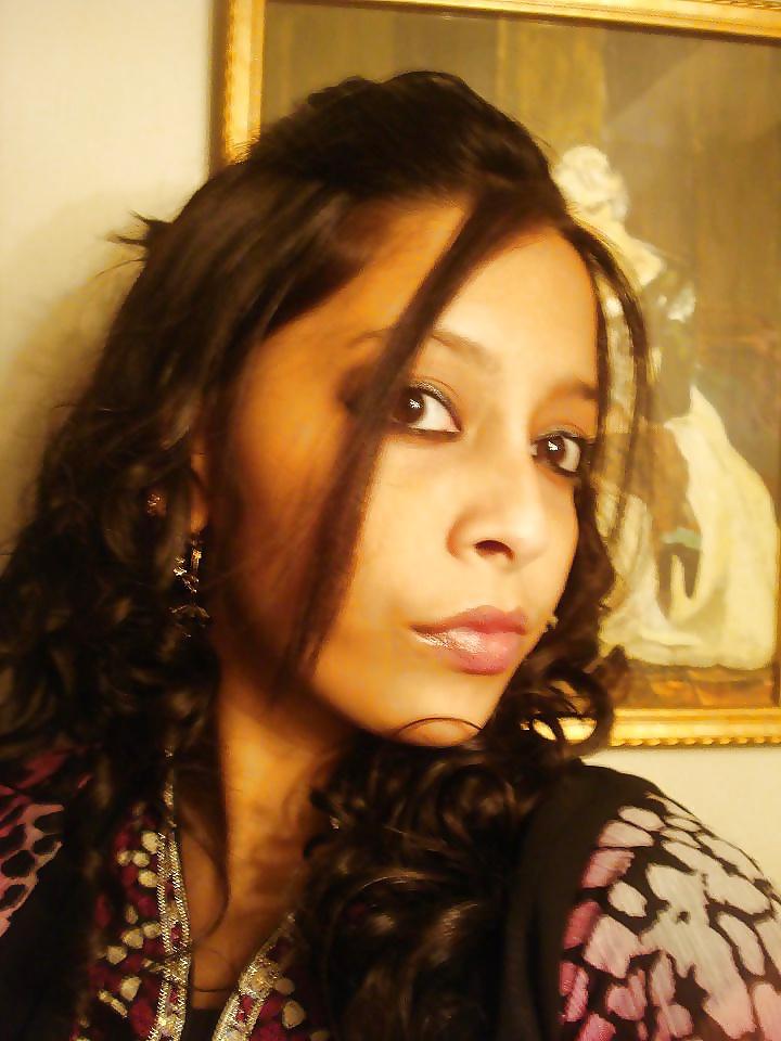 25P Desi nude muslim cpl from lucknow 
