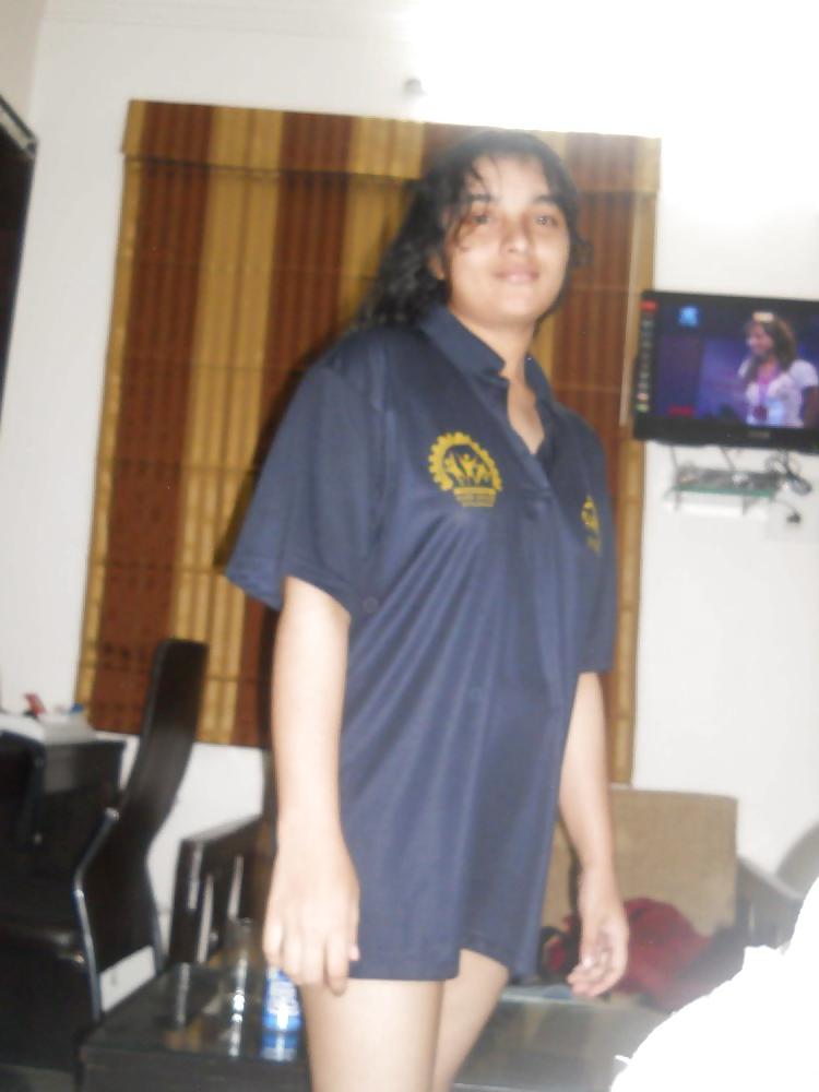 25P Desi nude muslim cpl from lucknow 