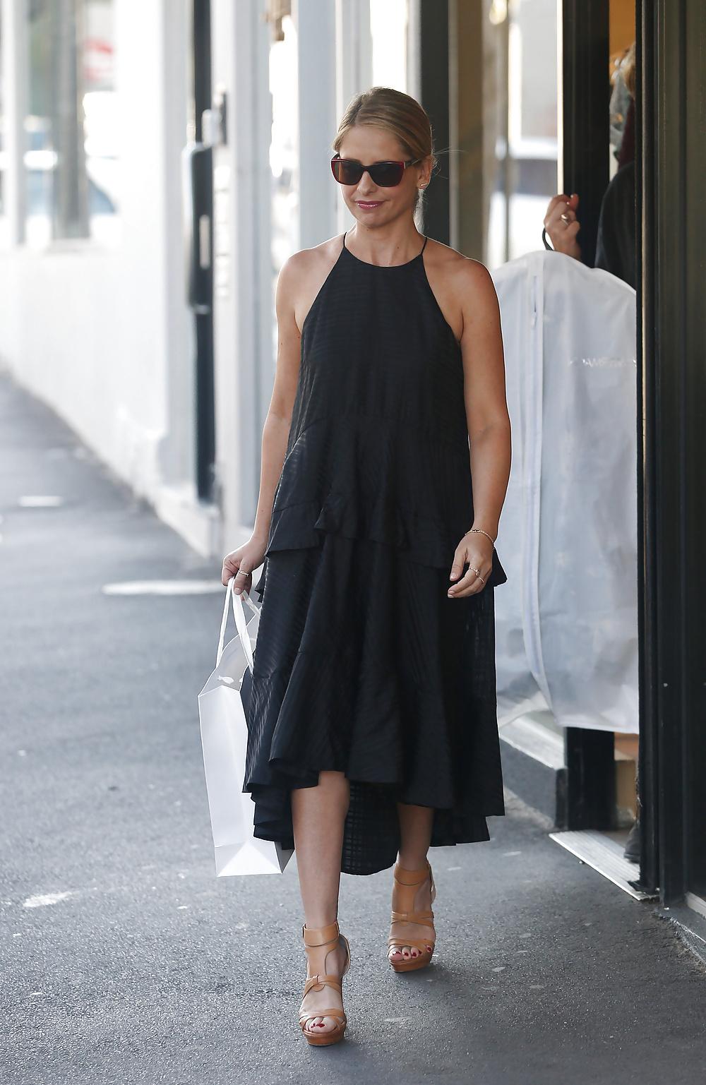 15P Foot - goddess #39 : Sarah Michelle Gellar