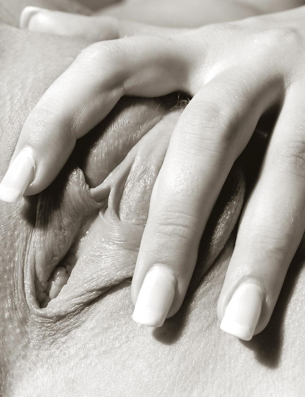 25P Beautiful girls with delicious pussies - MUST SEE - 5