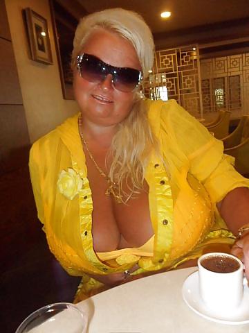 22P Busty Russian Woman 1959
