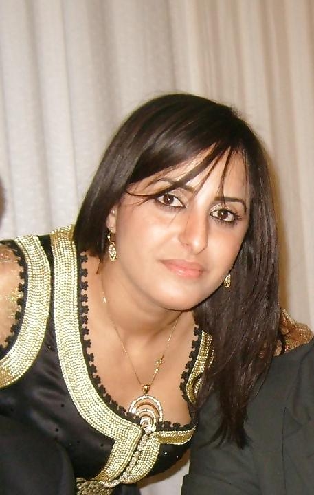 11P Desi Girl 1..2