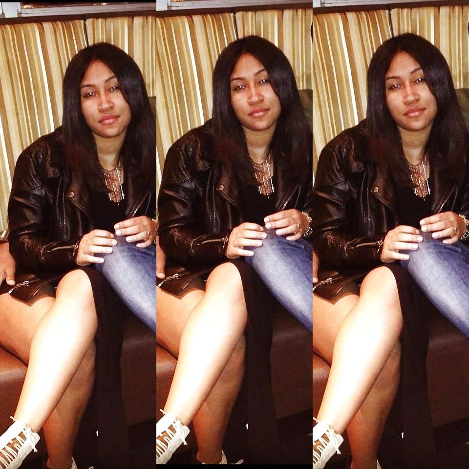 22P You Should See Her..Grab Your Cocks Fellas