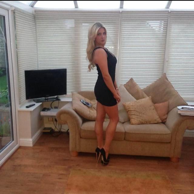 25P Teenagers hot and young