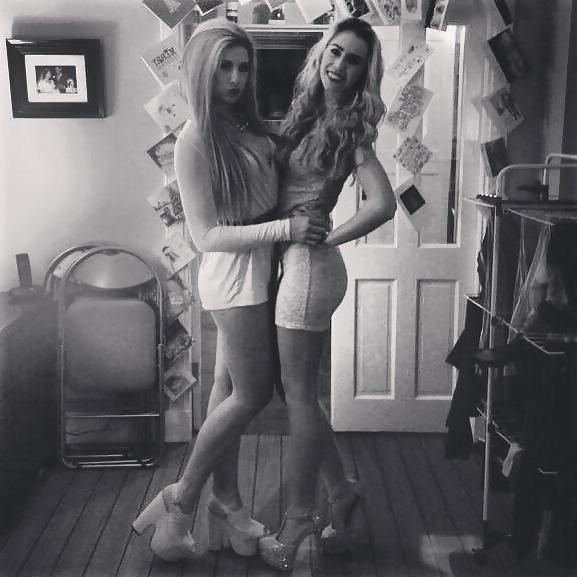25P Teenagers hot and young
