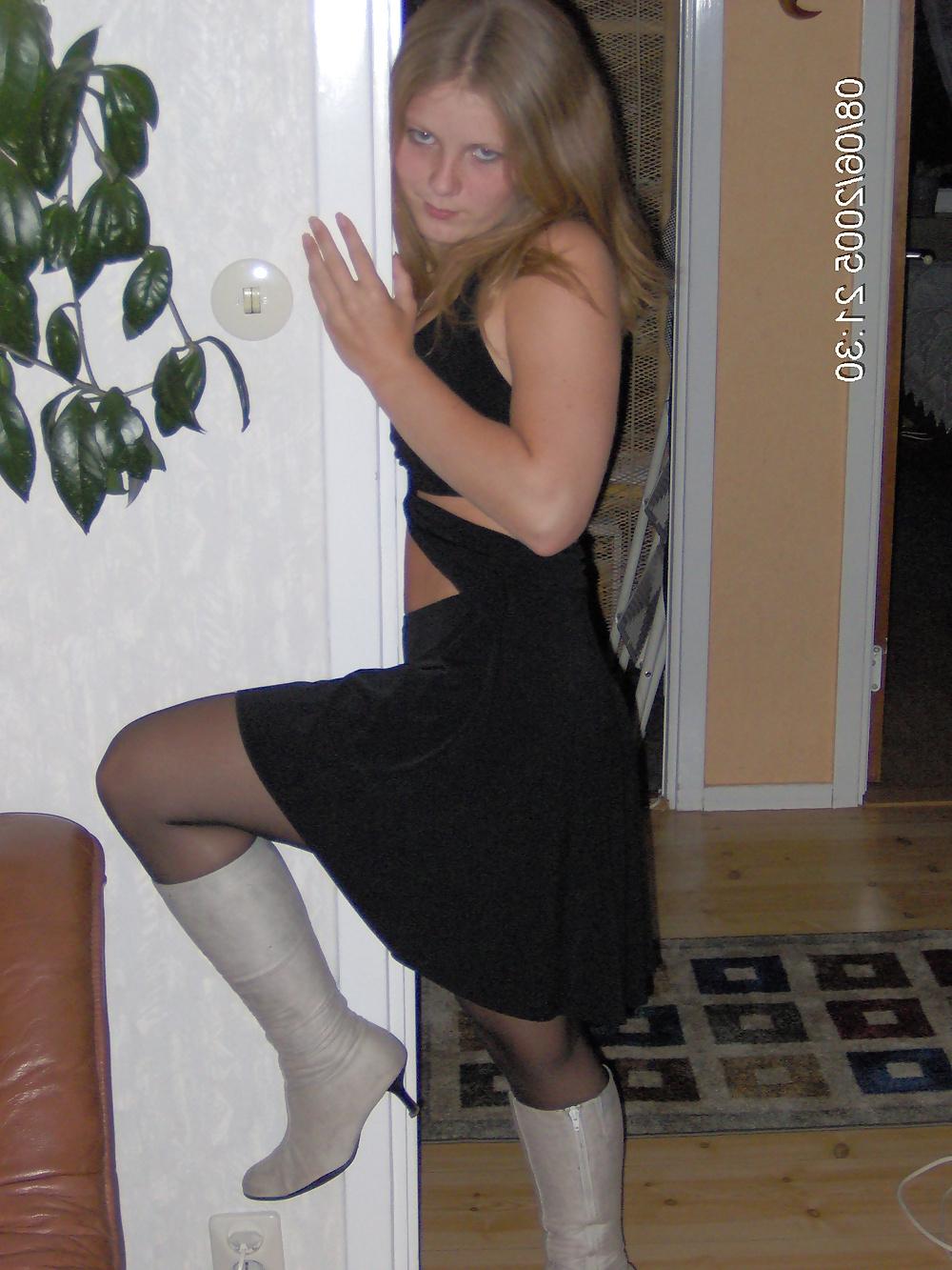 14P Self shot 10