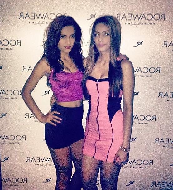 16P Hot teasing desi fuckpig