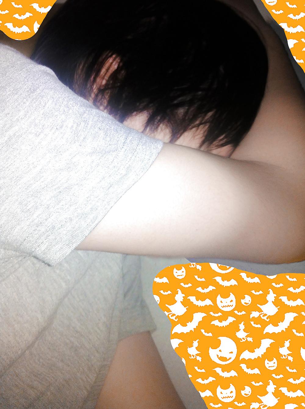 12P Halloween boy